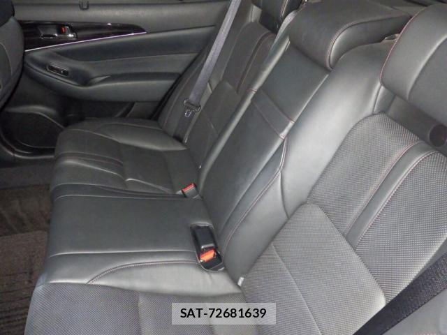 Toyota CROWN HYBRID 2016-04 8328503-3