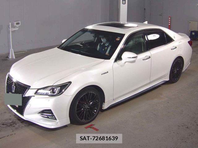Toyota CROWN HYBRID 2016-04 8328503-4