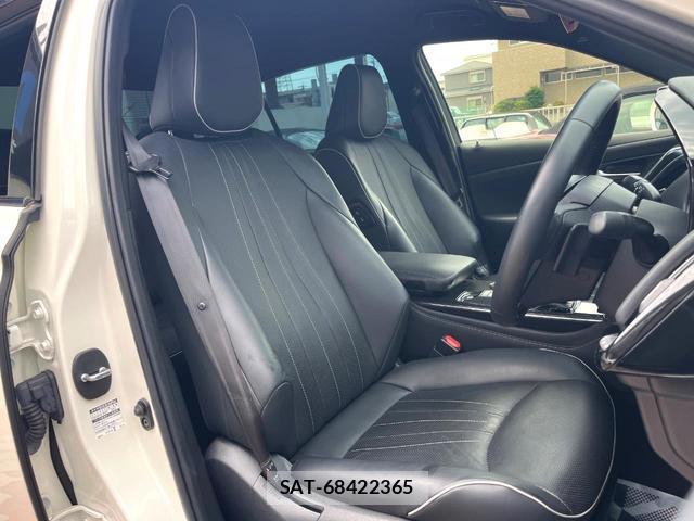 Toyota CROWN HYBRID 2020-02 8328767-7