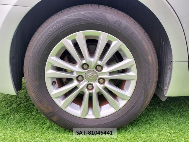 Toyota CROWN HYBRID 2014-01 8329135-14
