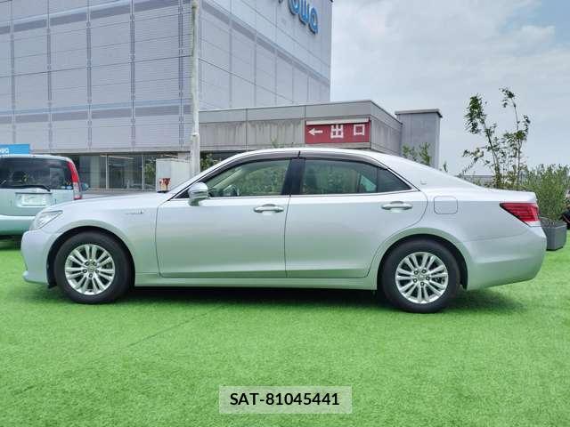 Toyota CROWN HYBRID 2014-01 8329135-17