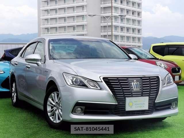 Toyota CROWN HYBRID 2014-01 8329135-2