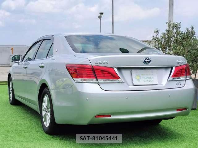 Toyota CROWN HYBRID 2014-01 8329135-3