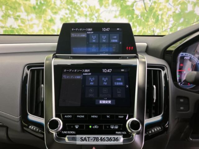 Toyota CROWN HYBRID 2018-08 8330550-10