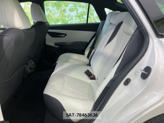 Toyota CROWN HYBRID 2018-08 8330550-6