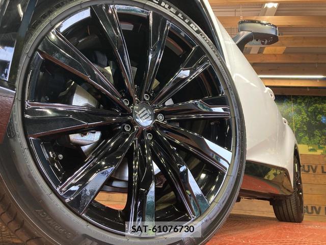 Toyota CROWN 2026-02 8328022-12