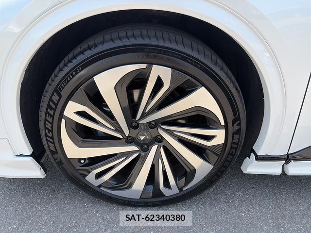 Toyota CROWN 2024-01 8328763-18