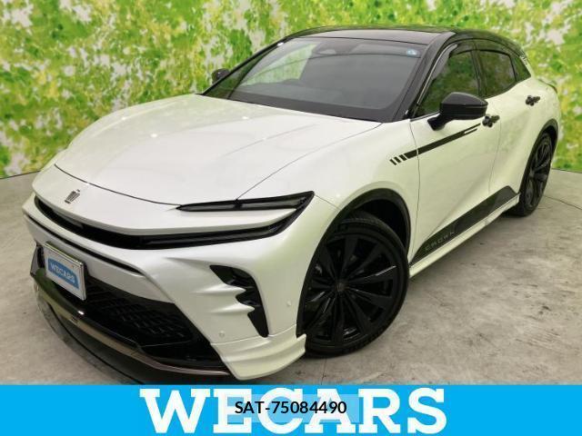 Toyota CROWN 2024-04 8329225-0