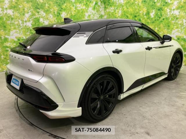 Toyota CROWN 2024-04 8329225-2