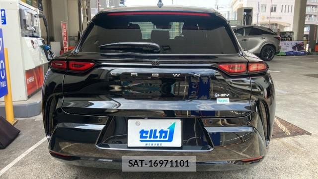 Toyota CROWN 2024-09 8329281-1