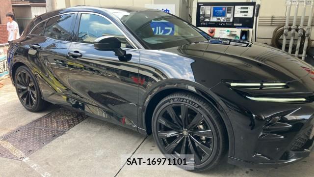 Toyota CROWN 2024-09 8329281-3