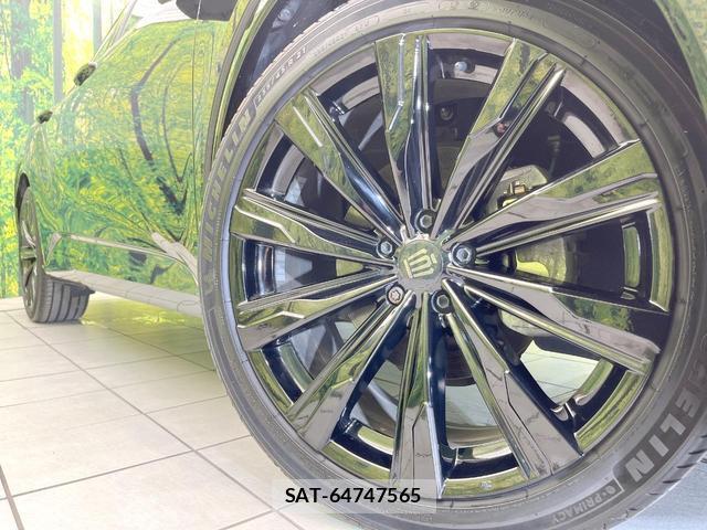 Toyota CROWN 2024-02 8329474-11