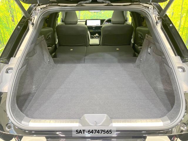 Toyota CROWN 2024-02 8329474-8