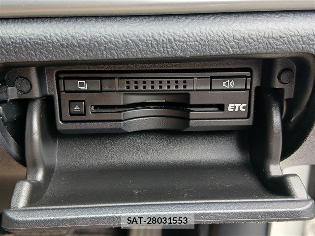 Toyota CROWN 2014-02 8328420-4
