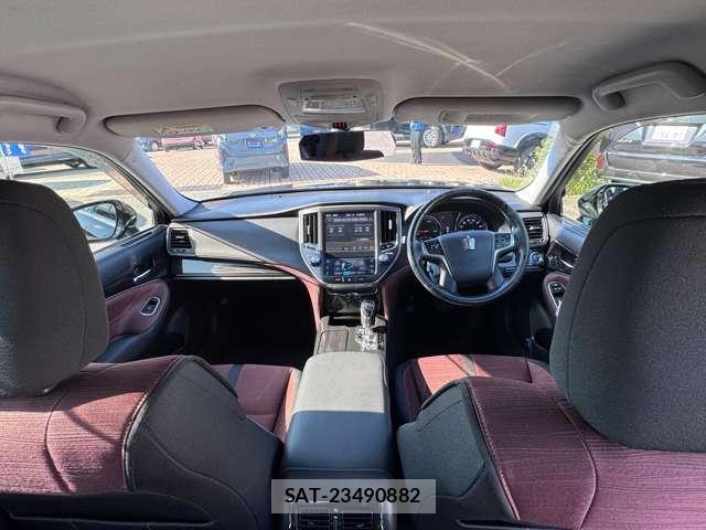 Toyota CROWN 2013-12 8328699-2