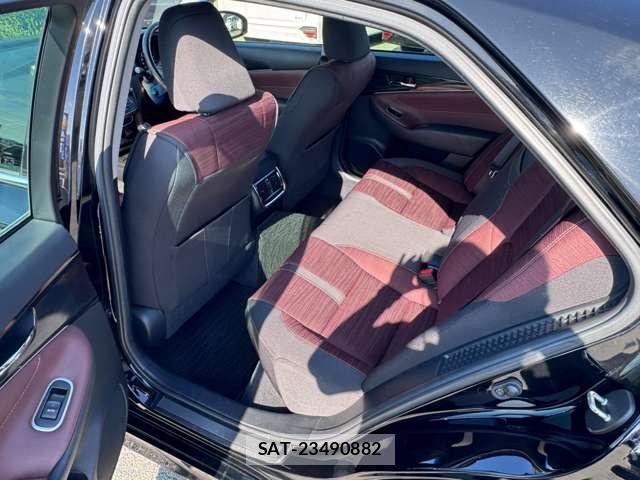 Toyota CROWN 2013-12 8328699-6