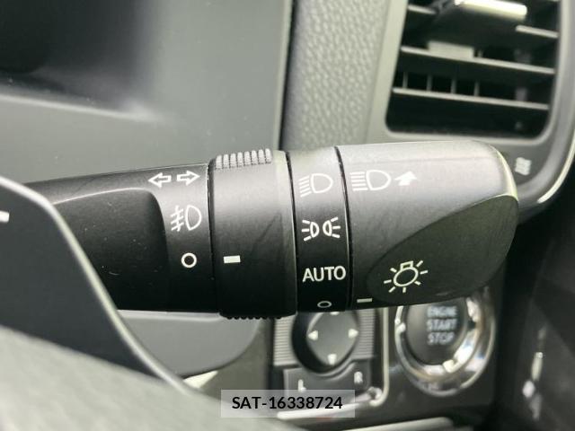 Toyota CROWN 2013-12 8329119-16