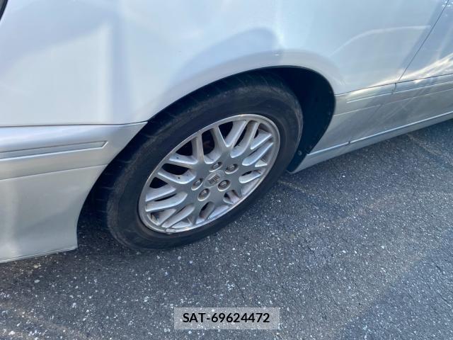 Toyota CROWN 2001-09 8329587-11
