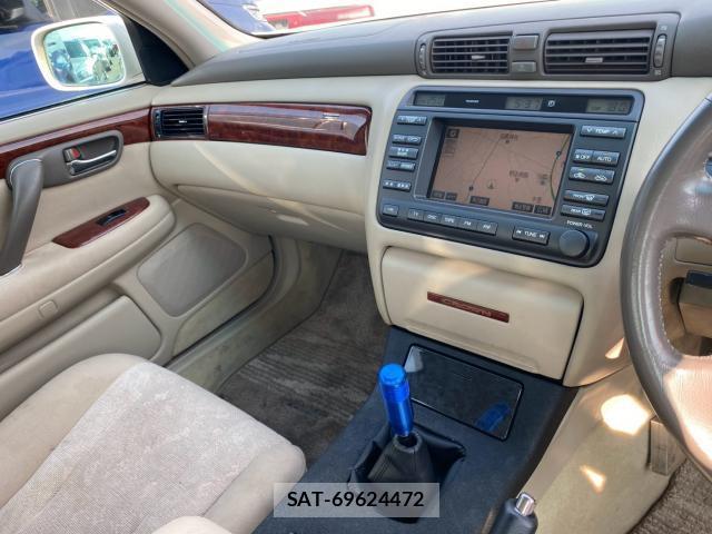 Toyota CROWN 2001-09 8329587-7