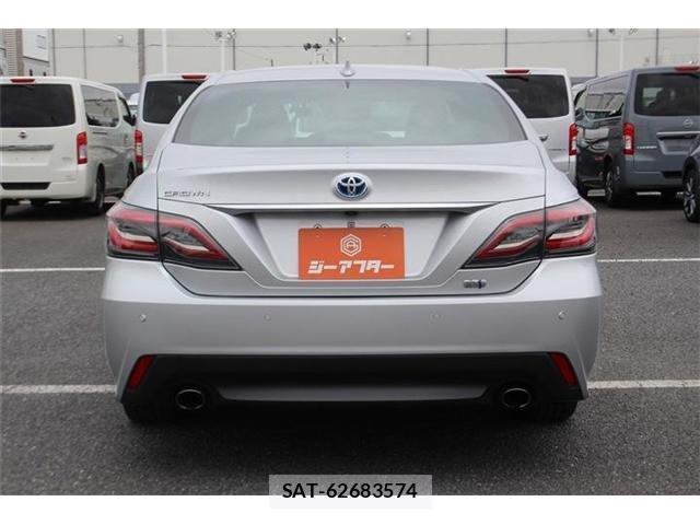 Toyota CROWN 2021-07 8329747-14