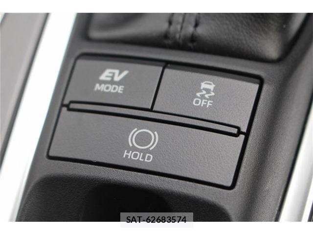 Toyota CROWN 2021-07 8329747-7