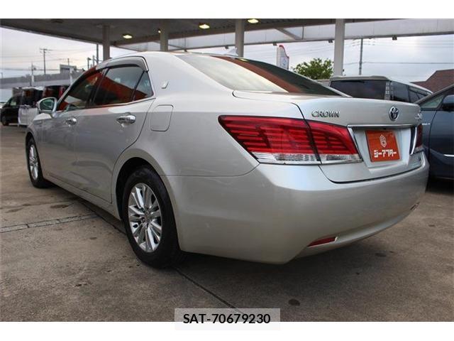 Toyota CROWN 2013-03 8329762-10