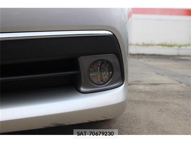 Toyota CROWN 2013-03 8329762-16