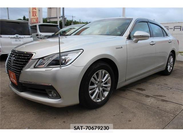 Toyota CROWN 2013-03 8329762-8