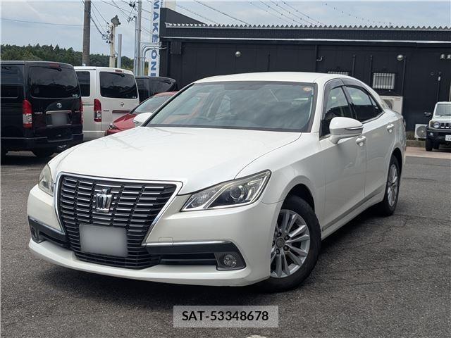 Toyota CROWN 2014-01 8329827-0