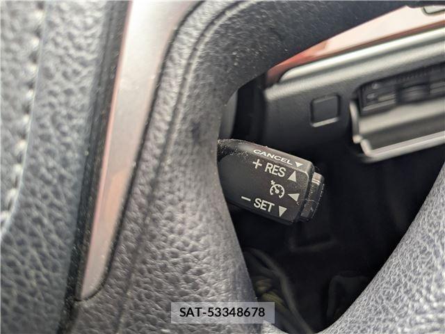 Toyota CROWN 2014-01 8329827-16