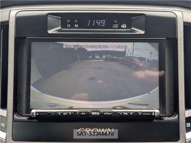 Toyota CROWN 2014-01 8329827-19