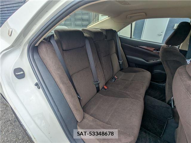 Toyota CROWN 2014-01 8329827-9