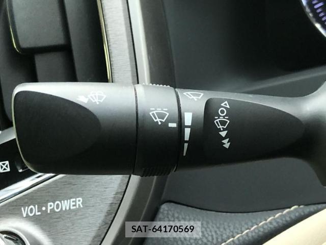 Toyota CROWN 2013-01 8329960-16