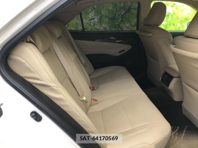 Toyota CROWN 2013-01 8329960-4
