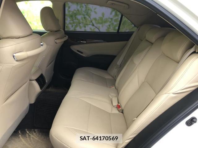 Toyota CROWN 2013-01 8329960-6