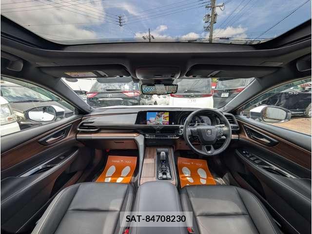 Toyota CROWN 2024-05 8330324-2