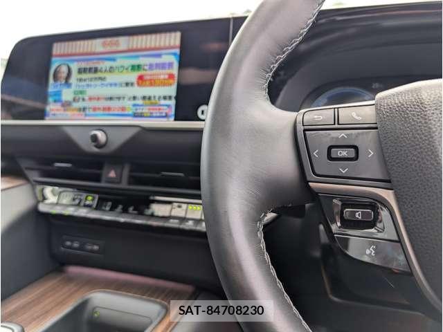 Toyota CROWN 2024-05 8330324-4