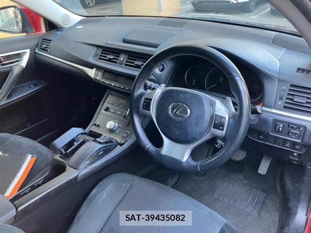 Lexus CT 2011-09 8329160-6
