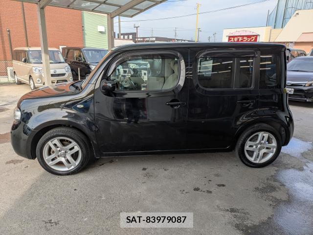 Nissan CUBE 2017-04 8329419-11