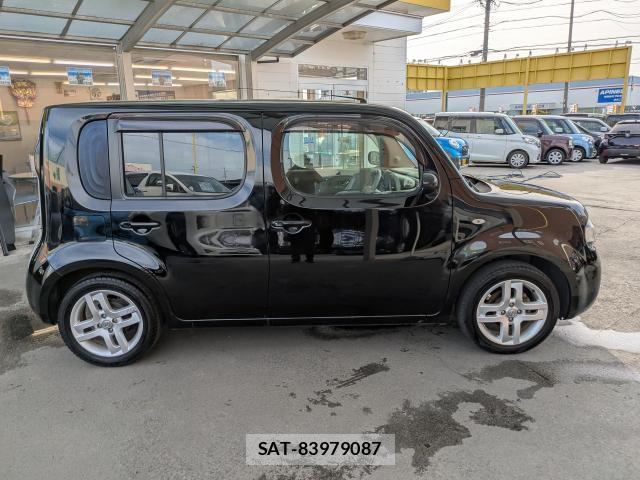 Nissan CUBE 2017-04 8329419-3