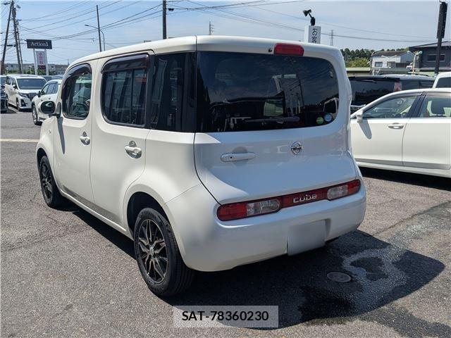 Nissan CUBE 2018-03 8329828-1