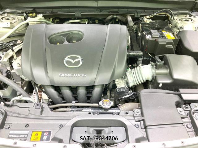 Mazda CX-30 2022-01 8328107-17