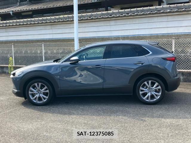 Mazda CX-30 2021-04 8328385-1