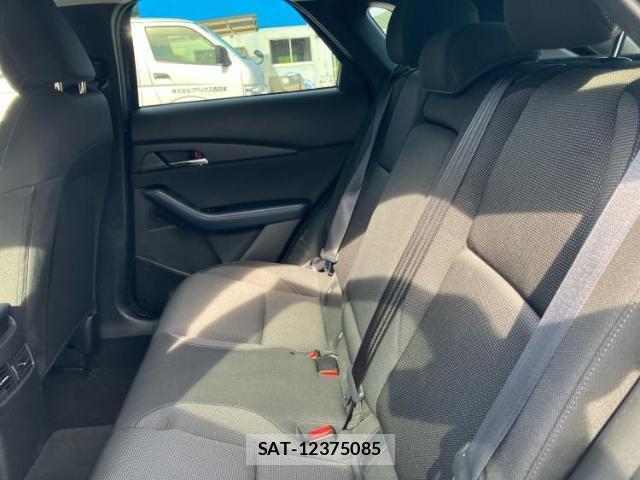 Mazda CX-30 2021-04 8328385-6