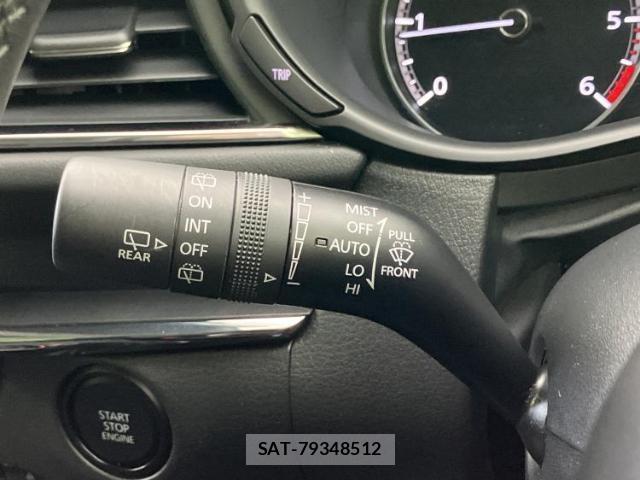 Mazda CX-30 2020-03 8329608-17