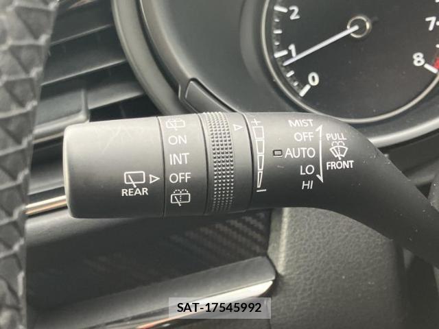 Mazda CX-30 2020-03 8330666-16