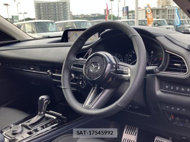 Mazda CX-30 2020-03 8330666-4