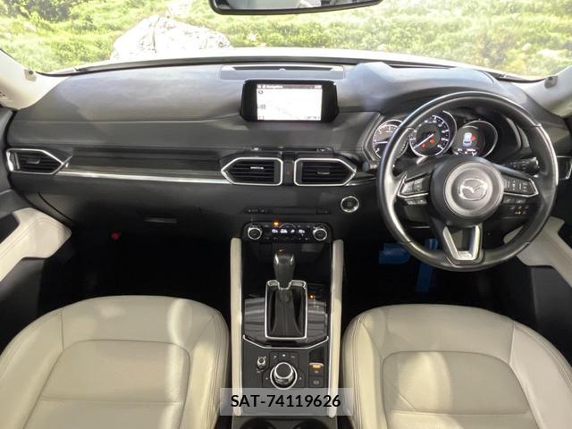 Mazda CX-5 2018-04 8328551-1