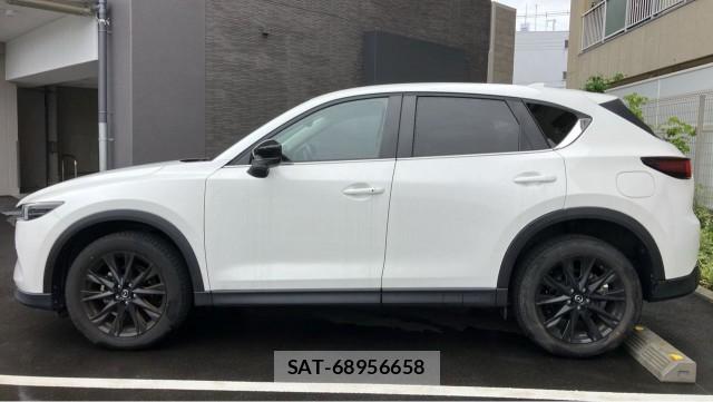 Mazda CX-5 2022-04 8329241-10