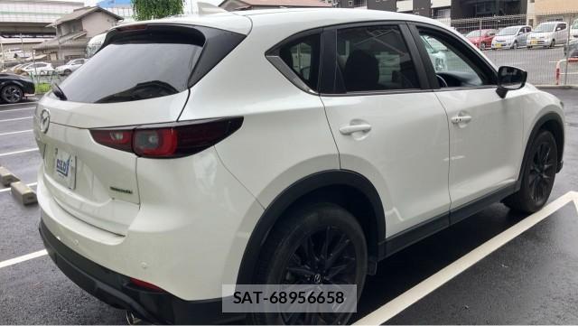 Mazda CX-5 2022-04 8329241-12